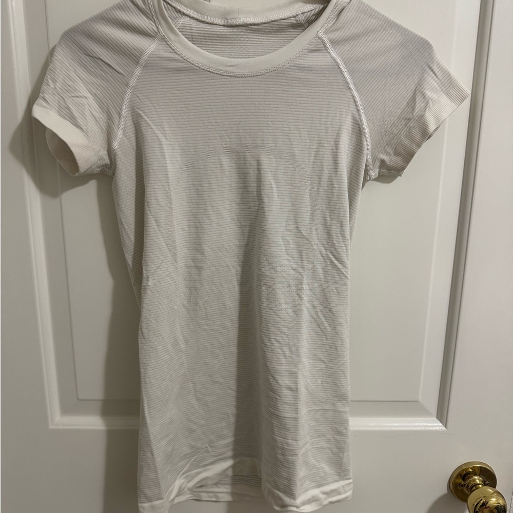 Lululemon Athletica white swiftly tech